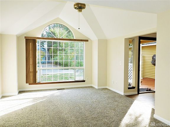 4th image of 21414 SE 291st St