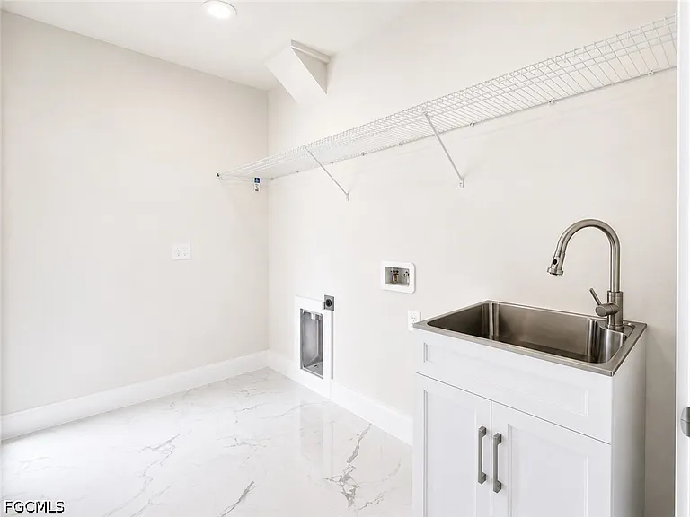 3728 9th St W — Photo 35