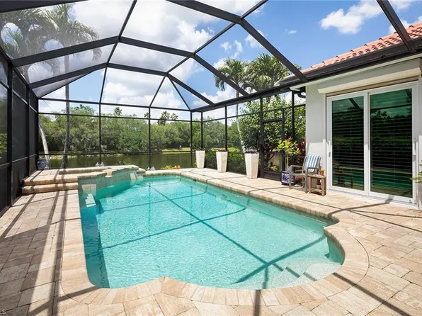 1002 Fountain RUN, NAPLES, FL 34119