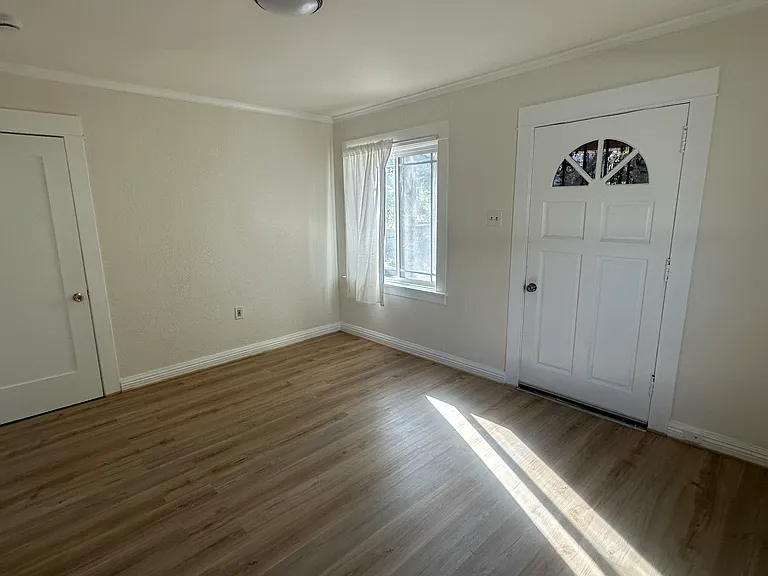 3333 Pepper Ave #2 — Photo 4