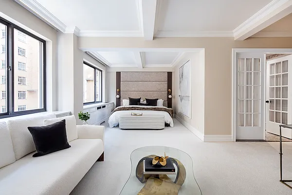 Sold by Sotheby's International Realty | media 7