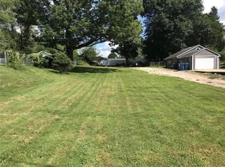 718 Osborn Dr, Collinsville, IL 62234