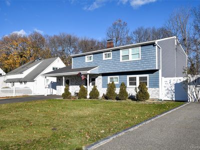 181 Friends Lane, Westbury, NY, 11590