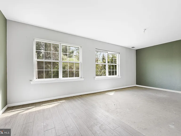 1417 Stockton Rd — Photo 29