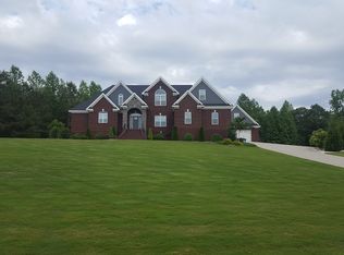 3201 W Hampton Dr, Rocky Mount, NC 27804