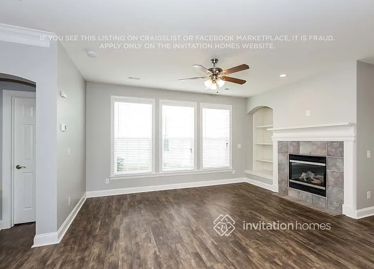 3016 Ivy Brook Pl — Photo 3
