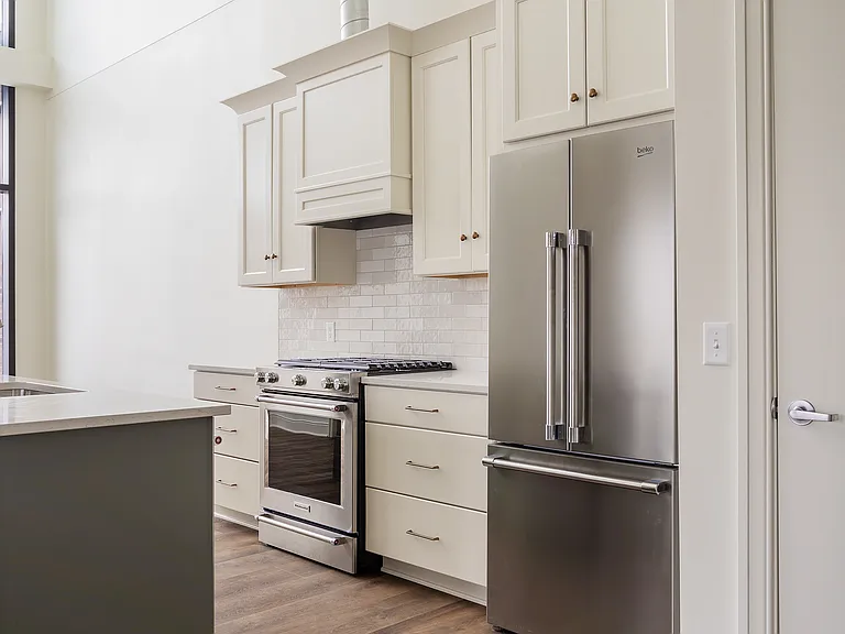 680 Wealthy St SE #2A — Photo 11