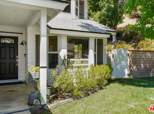 32233 Green Hill Dr, Castaic, CA 91384