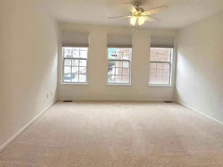 2665 Manhattan Pl #104 — Photo 23