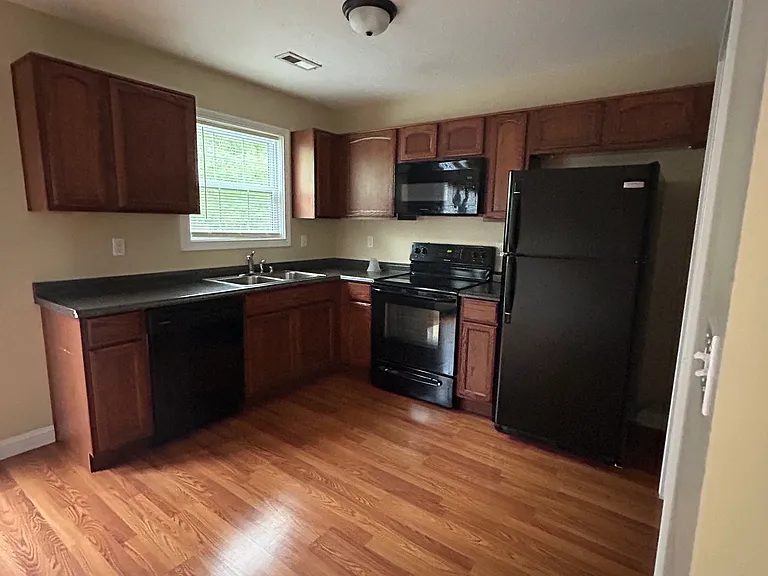 166 Marvin Downs Rd — Photo 3