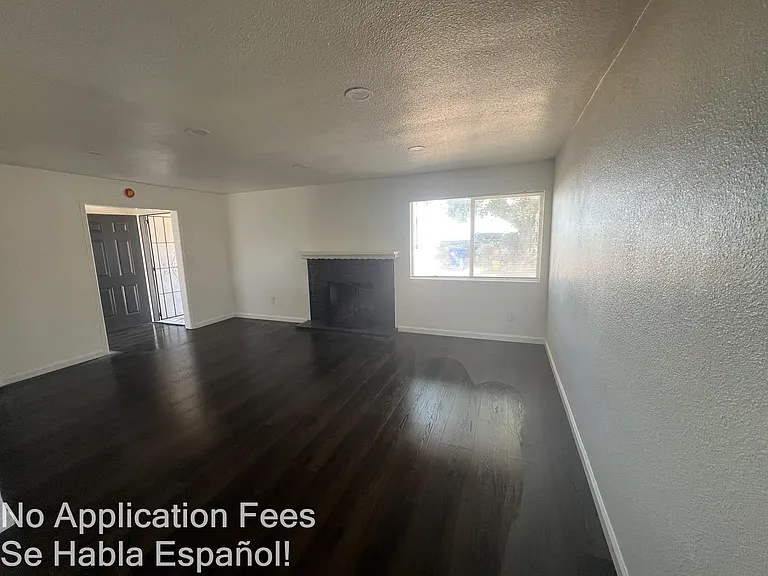 7480 Lankershim Ave — Photo 8