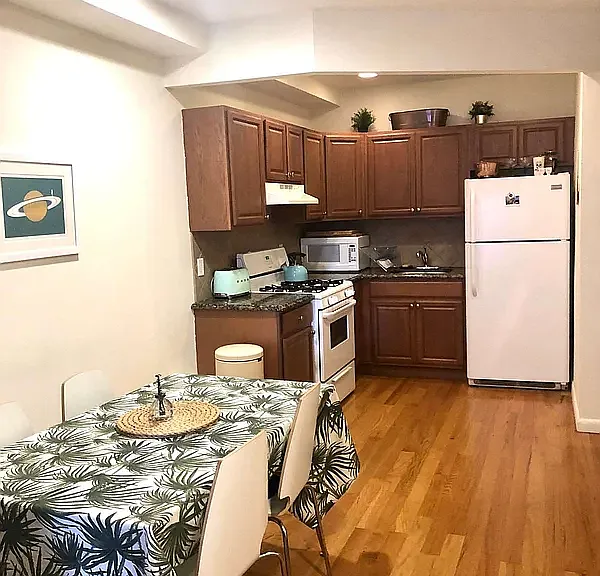 602 Manhattan Ave #3B — Photo 3