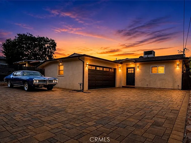 10855 Oro Vista Ave — Photo 42