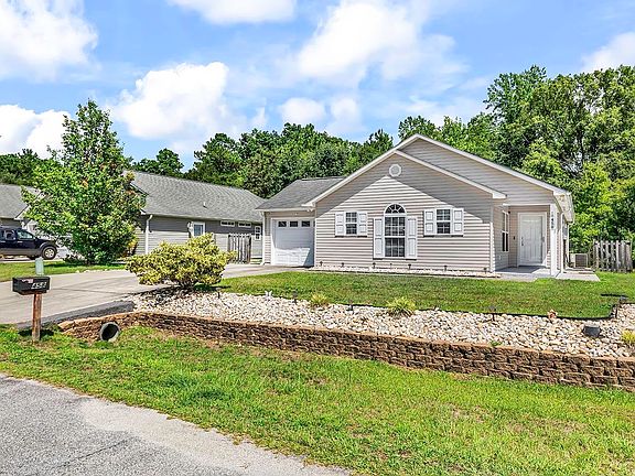 2nd image of 458 Sean River Rd.
