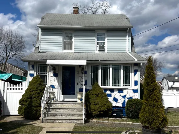 168 W Fulton Avenue, Roosevelt, NY 11575