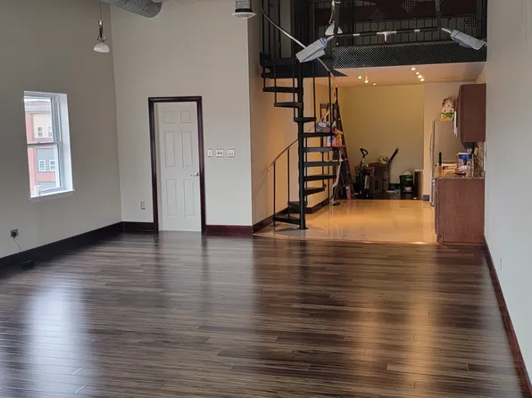 255 Schuyler Ave #306, Kingston, PA 18704