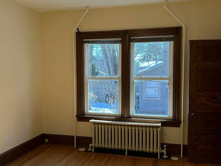 44 S 4th St — Photo 15