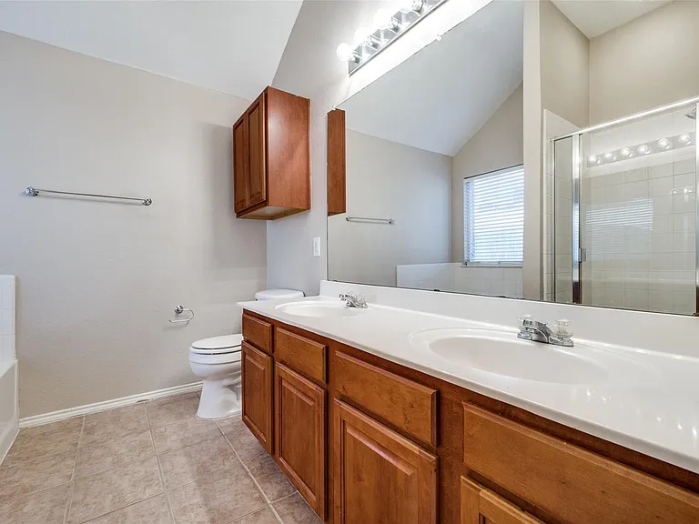 6752 Longhorn Trl — Photo 11