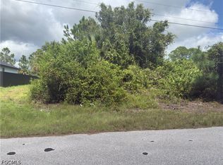 1027 Gladys St, Lehigh Acres, FL 33974