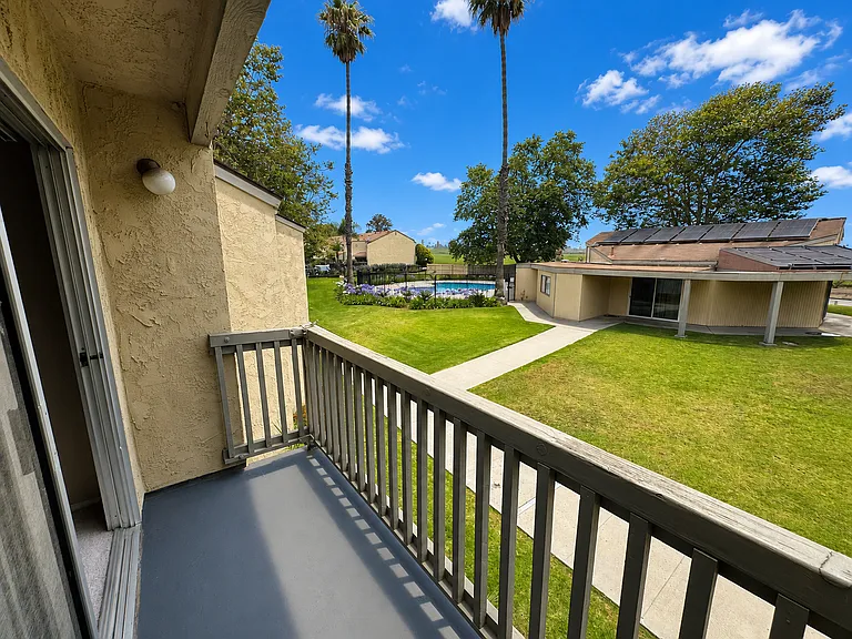 7313 Unicorn Cir — Photo 21