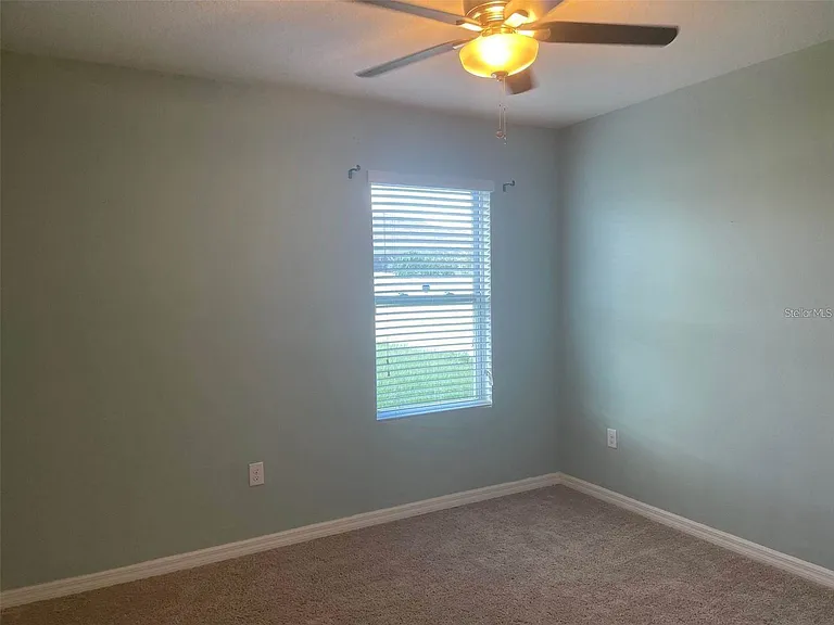 1682 Bay Breeze Dr — Photo 30