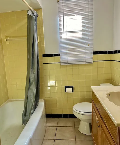 751 Thayer St #1 — Photo 13