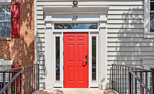 115 Prosperity Ave SE #C Photo 1