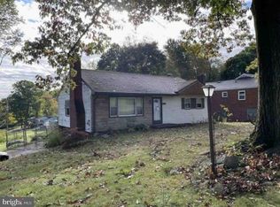 355 Barclay Hill Rd, Beaver, PA 15009