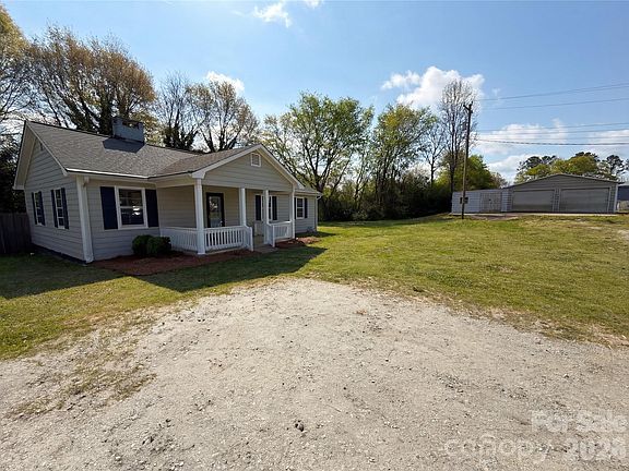 2nd image of 1114 Grace Ave