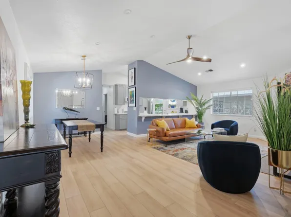 4705 Courtland Ln, Carmichael, CA 95608