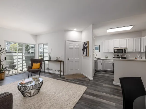 140 Troon Way, Half Moon Bay, CA 94019