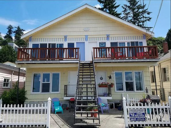 2132 Alki Ave SW APT B