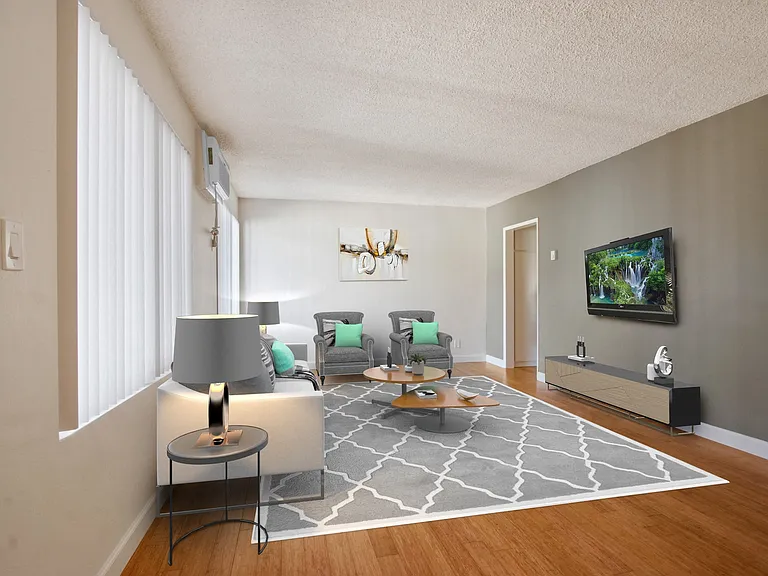 9520 Lucerne Ave — Photo 3