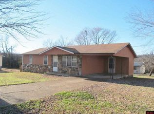528 S 1st St, Flippin, AR 72634
