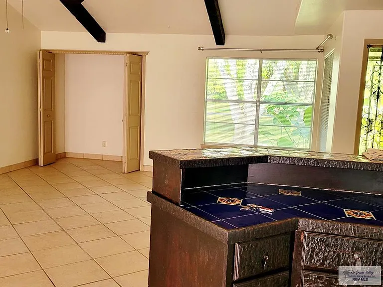 43A N Coria St #A — Photo 11
