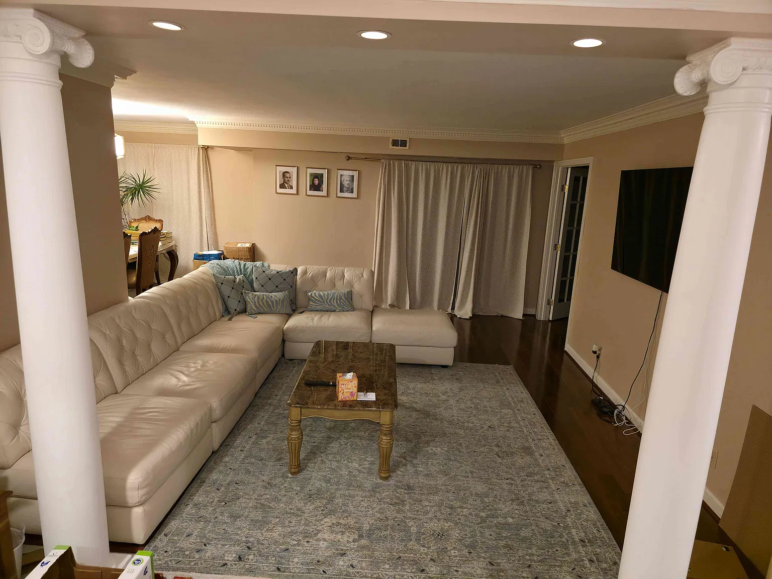 2 bed, 1208 sqft, $3,300 — Photo 2