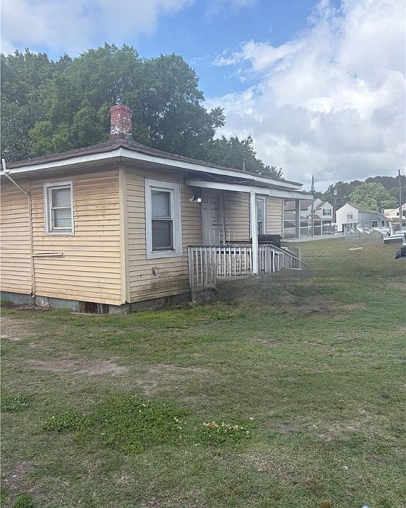 1st image of 308 Pleasant St