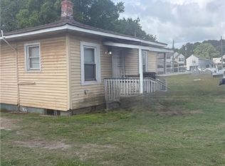 308 Pleasant St, Suffolk, VA 23434