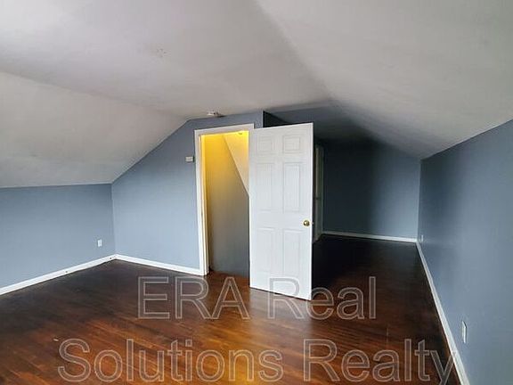 4th image of 1286-1288 Crestwood Ave #1286