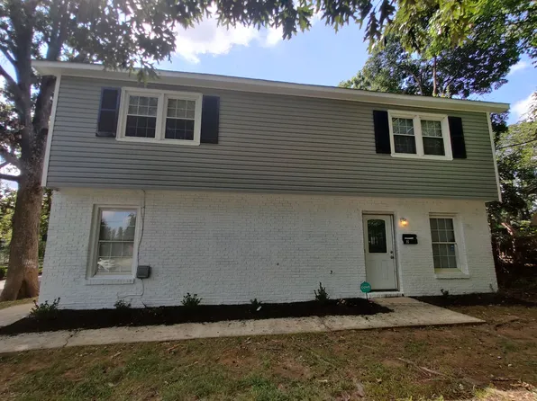 334 N Hoskins Rd #1, Charlotte, NC 28216