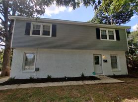 334 N Hoskins Rd, Charlotte, NC