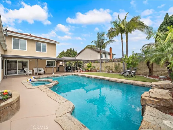 16346 Sycamore St, Fountain Valley, CA 92708