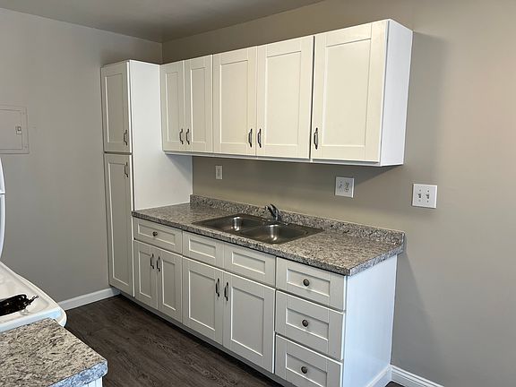 5th image of 630 Junipero Ave #4