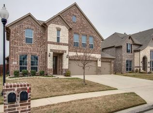 2421 Valley Glen Dr, Little Elm, TX 75068