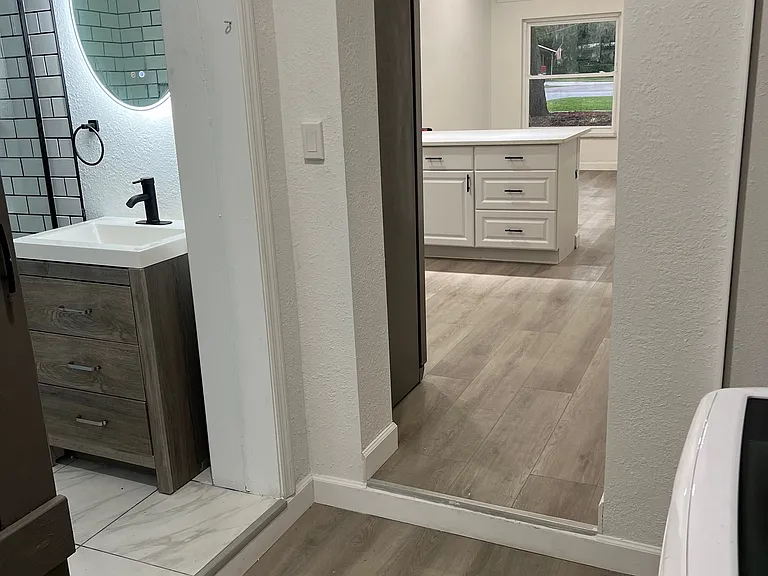 1217 Lakeside Dr #1 — Photo 9