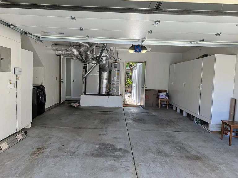 garage