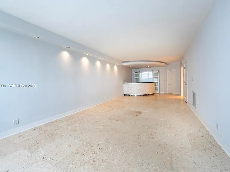 333 Sunset Dr #804 — Photo 7