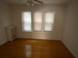 4155 N Mozart St #19-2, Chicago, IL 60618