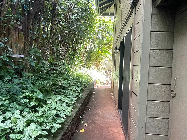 4038 Mahinahina Pl — Photo 10