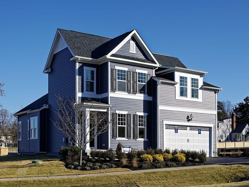An exterior view of the Torrington model at Ridgeview